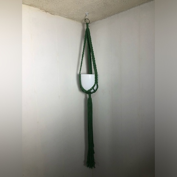 Other - Green Macrame Plant Hanger. NEW.